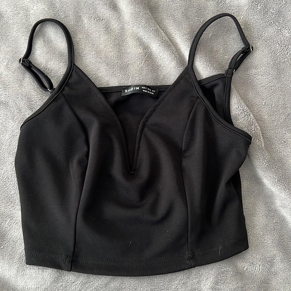 Cute black tank top with cute low front